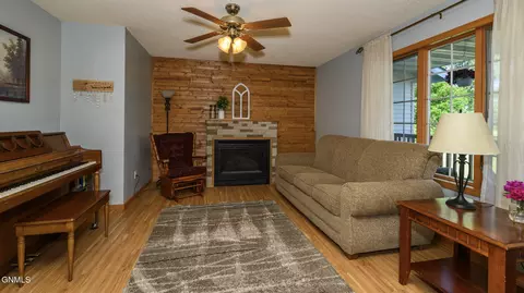 Living - 6201 Sully Dr, Bismarck, ND 58504 photo 1 of 4