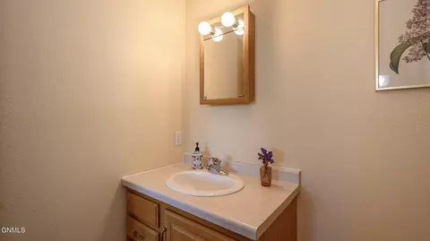 Bath - 6201 Sully Dr, Bismarck, ND 58504 photo 2 of 6