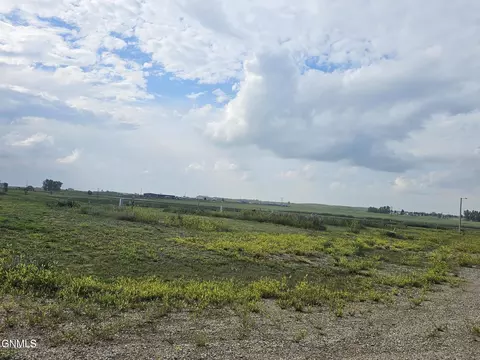 tbd Skyview Dr, Tioga, ND 58852 photo 2