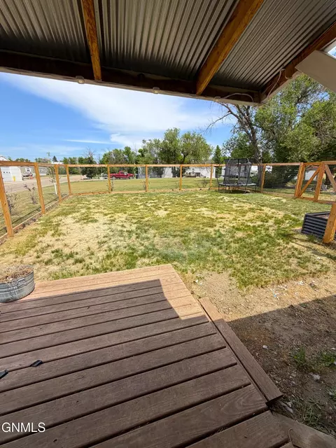 Exterior - 4 Hanks St, Grenora, ND 58845 photo 12 of 12