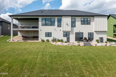 Exterior - 2115 Tule Ln, Bismarck, ND 58503 photo 8 of 15