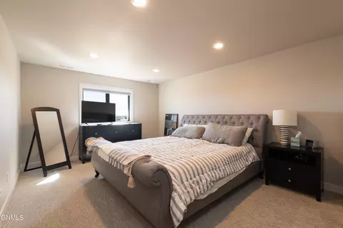 Bedroom - 2115 Tule Ln, Bismarck, ND 58503 photo 5 of 5