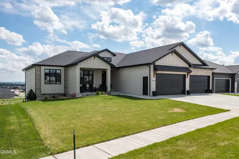 Exterior - 2115 Tule Ln, Bismarck, ND 58503 photo 2 of 15