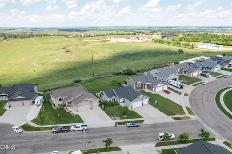 View/Area - 3905 Trident Ct NW, Mandan, ND 58554 photo 1 of 3