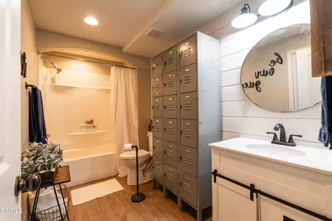 Bath - 3905 Trident Ct NW, Mandan, ND 58554 photo 3 of 3