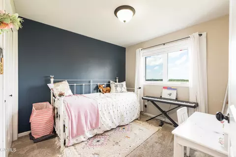 Bedroom - 3905 Trident Ct NW, Mandan, ND 58554 photo 3 of 5