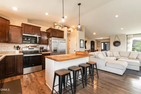 Kitchen - 3905 Trident Ct NW, Mandan, ND 58554 photo 1 of 4