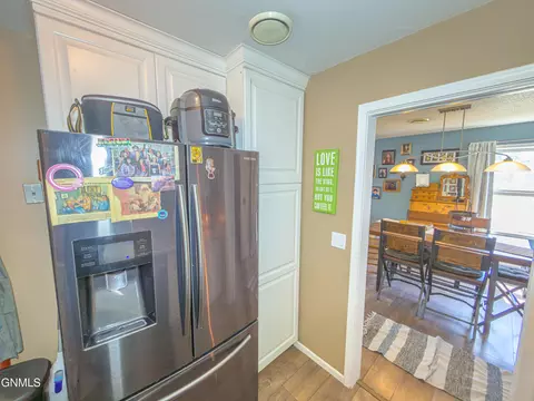 Kitchen - 1414 6th St W, Williston, ND 58801 photo 4 of 8