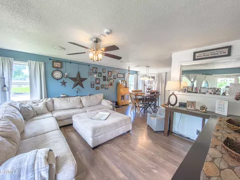 Living - 1414 6th St W, Williston, ND 58801 photo 1 of 3