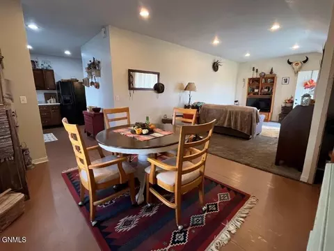 Dining - 6 4th Ave E, Mobridge, SD 57601 photo 2 of 3