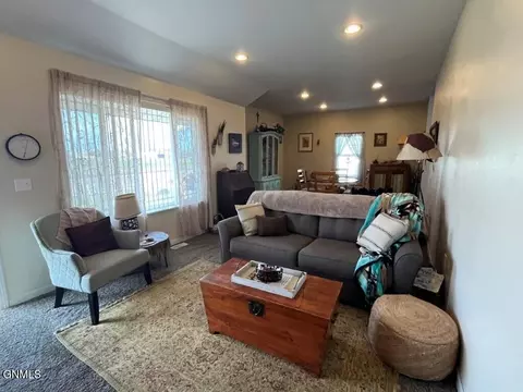 Living - 6 4th Ave E, Mobridge, SD 57601 photo 1 of 2