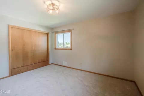 Bedroom - 106 Divide Ave E, Bismarck, ND 58501 photo 2 of 12