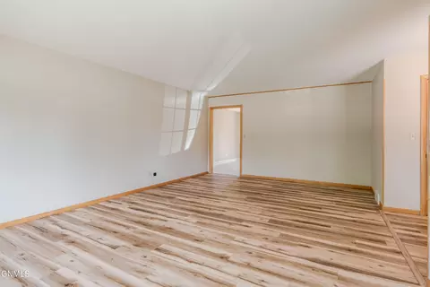Living - 106 Divide Ave E, Bismarck, ND 58501 photo 3 of 4
