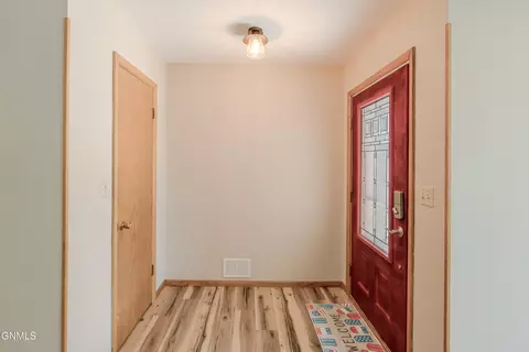 Entry Way - 106 Divide Ave E, Bismarck, ND 58501 photo 1 of 3