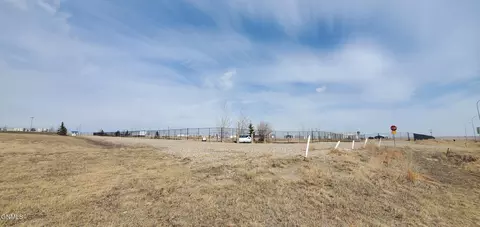 13589 57th St NW, Williston, ND 58801 photo 21