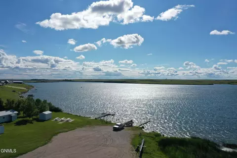 2339 16 12 St SE, Tuttle, ND 58488 photo 4