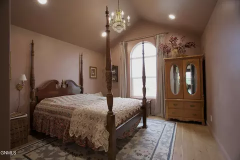 Bedroom - 1114 37th Ave SE, Williston, ND 58801 photo 4 of 8