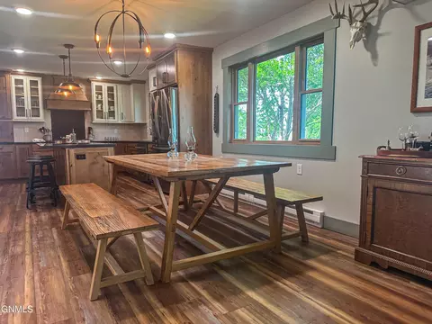 Dining - 4985 22 Ave SE, Braddock, ND 58524 photo 1 of 2