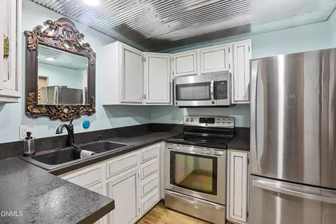 2216 8th Ave E, Williston, ND 58801 photo 33