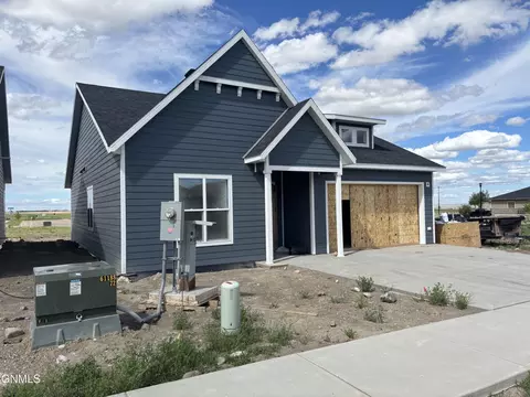 Exterior - 3310 36th St W, Williston, ND 58801 photo 2 of 2