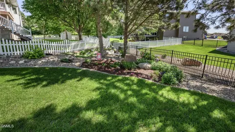 Exterior - 751 Juniper Dr, Bismarck, ND 58503 photo 5 of 8