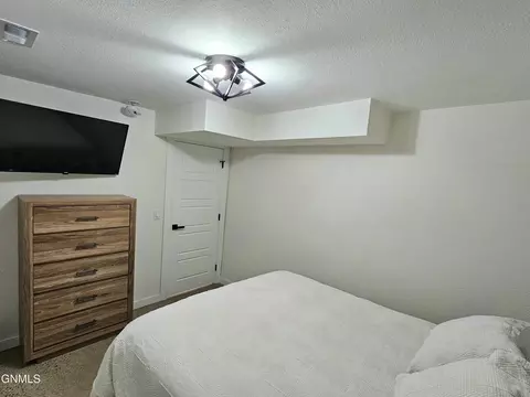 Bedroom - 2113 9th Ave E, Williston, ND 58801 photo 5 of 7