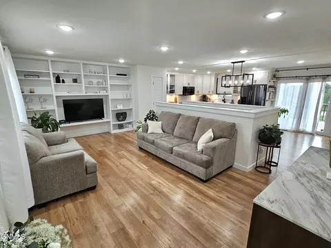 Living - 2113 9th Ave E, Williston, ND 58801 photo 1 of 5