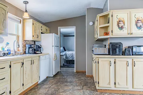 90 1st St E, Coleharbor, ND 58531 photo 12
