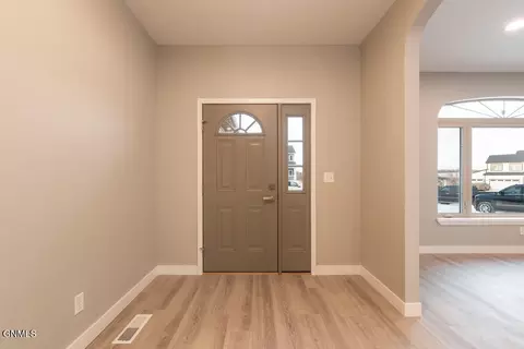 Entry Way - 5531 Holmes Dr, Bismarck, ND 58504 photo 1 of 2