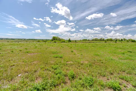 Other - 5531 Holmes Dr, Bismarck, ND 58504 photo 12 of 13