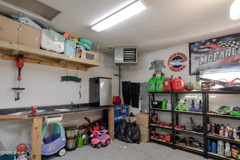 Other - 1015 Plainview Dr SE, Mandan, ND 58554 photo 17 of 19