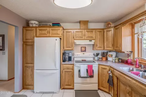 Kitchen - 410 3rd St, Riverdale, ND 58565 photo 2 of 6