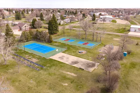 View/Area - 410 3rd St, Riverdale, ND 58565 photo 11 of 15