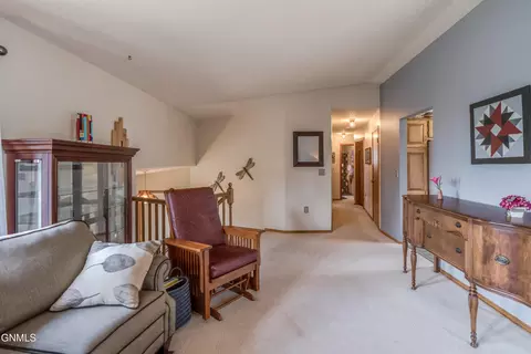 Entry Way - 410 3rd St, Riverdale, ND 58565 photo 4 of 9