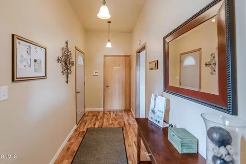 Entry Way - 725 Main St, Hebron, ND 58638 photo 7 of 8