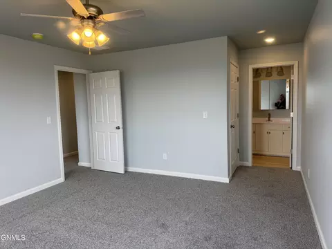 Bedroom - 2904 29th Ave W, Williston, ND 58801 photo 2 of 7