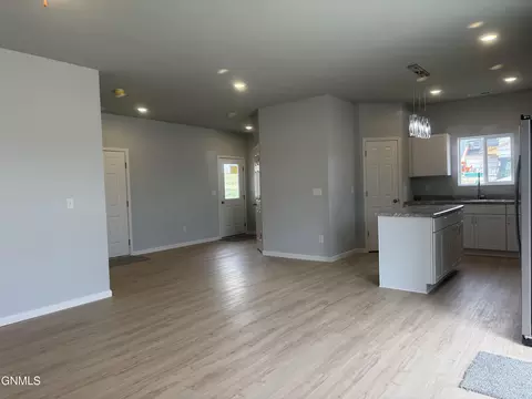 Living - 2904 29th Ave W, Williston, ND 58801 photo 3 of 3