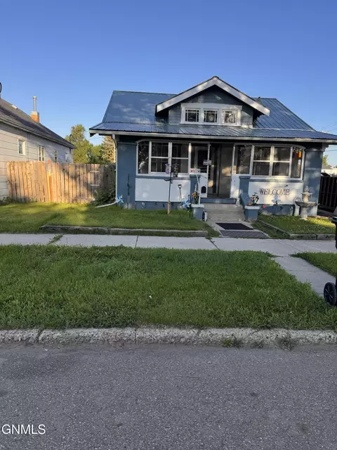 417 Washington Ave, Williston, ND 58801