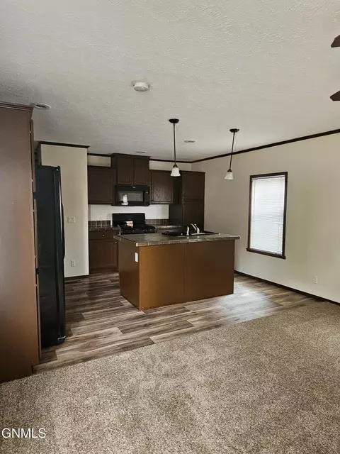 2600 University Ave, Williston, ND 58801