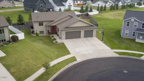 View/Area - 306 Brandenburg Loop, Bismarck, ND 58504 photo 1 of 8