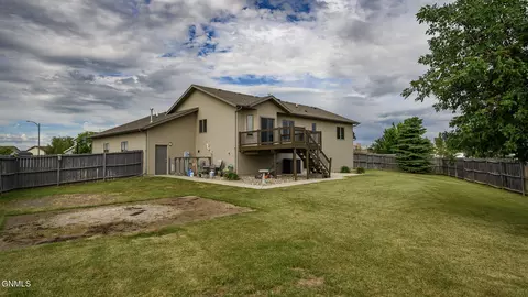 Exterior - 306 Brandenburg Loop, Bismarck, ND 58504 photo 3 of 6