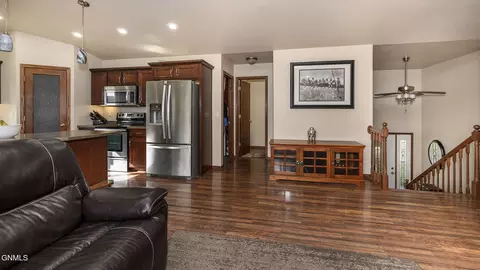Entry Way - 306 Brandenburg Loop, Bismarck, ND 58504 photo 2 of 3