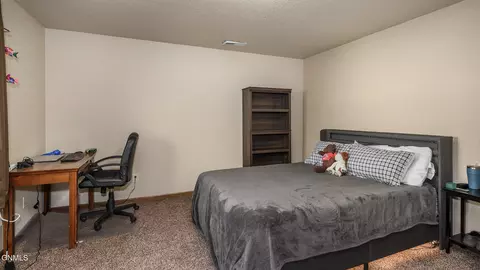 Bedroom - 306 Brandenburg Loop, Bismarck, ND 58504 photo 5 of 7