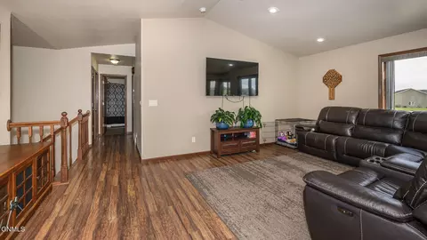 Entry Way - 306 Brandenburg Loop, Bismarck, ND 58504 photo 3 of 3