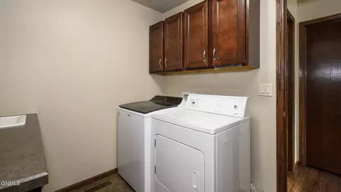 Other - 306 Brandenburg Loop, Bismarck, ND 58504 photo 3 of 9