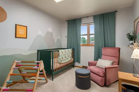Bedroom - 2001 Assumption Dr, Bismarck, ND 58501 photo 2 of 4