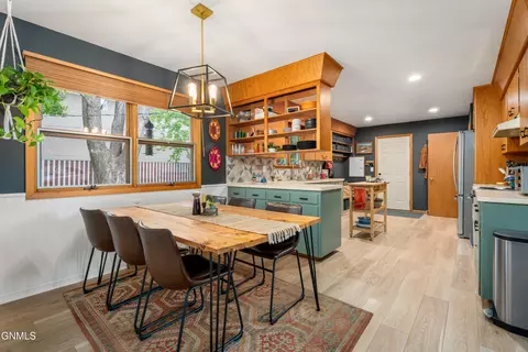 Dining - 2001 Assumption Dr, Bismarck, ND 58501 photo 1 of 2