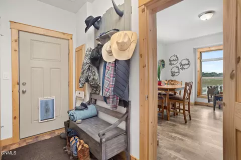 Entry Way - 13371 57th St NW, Williston, ND 58801 photo 3 of 3