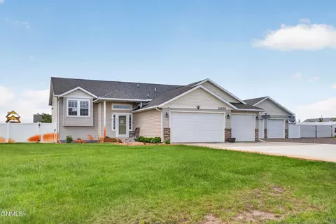 Exterior - 13676 Cherry St NW, Williston, ND 58801 photo 1 of 6