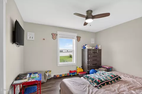 Bedroom - 13676 Cherry St NW, Williston, ND 58801 photo 3 of 10